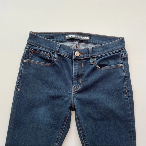 EXPRESS Mid rise Legging Denim Blue Jeans Size 4 Short Casual Everyday Jeans - Picture 2 of 8